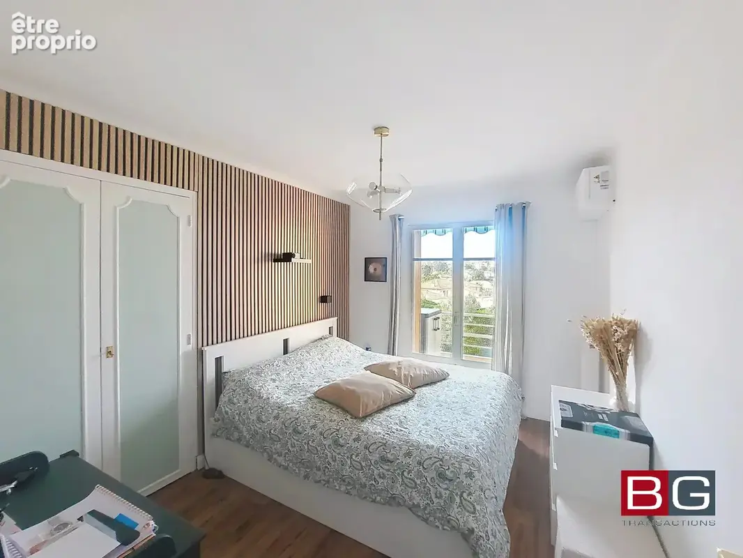 Antibes exclusivité t3 vue mer avec cave et garage - photo 6