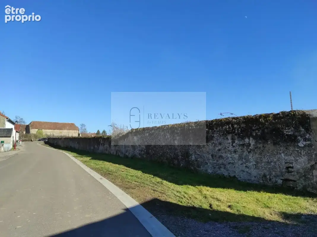 Secteur AUTUN Dracy St Loup 71400 Terrain 12.000 m2 Constructible sur 3.300 m2 - photo 8