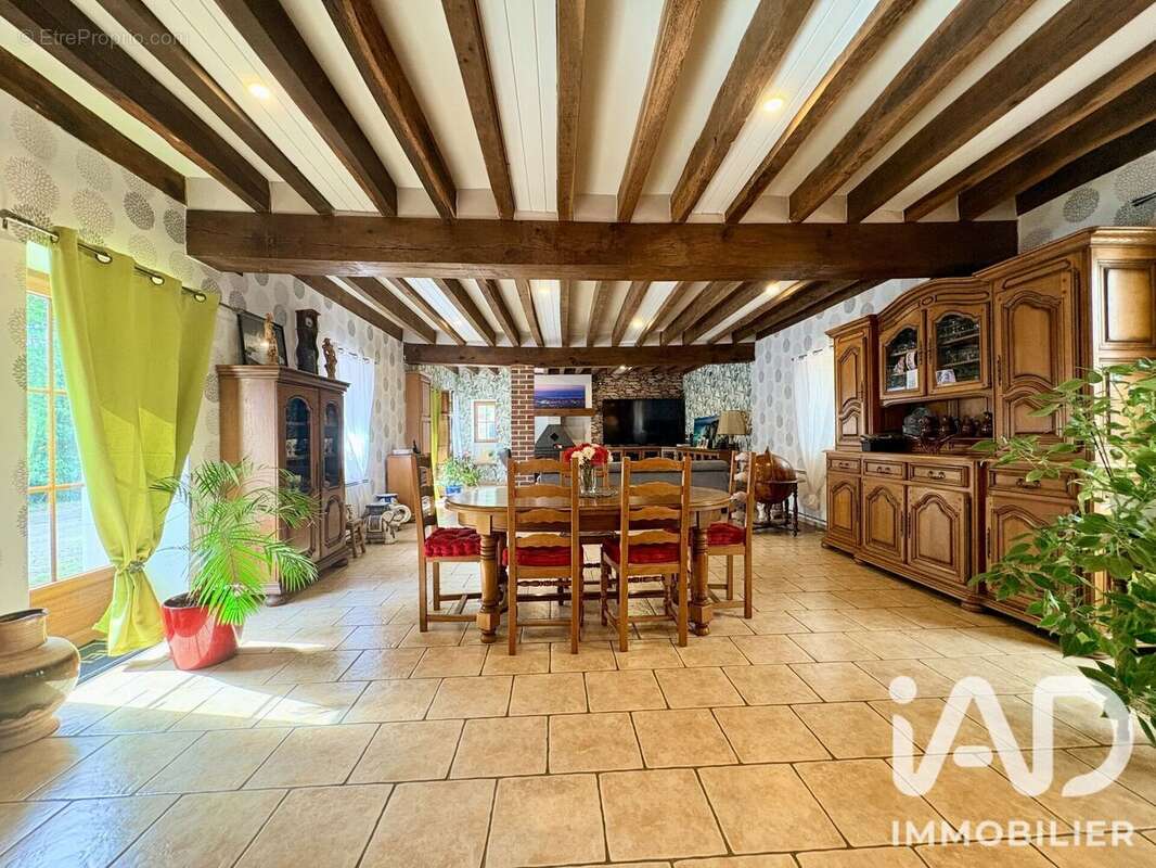 Photo 8 - Maison à IVOY-LE-PRE