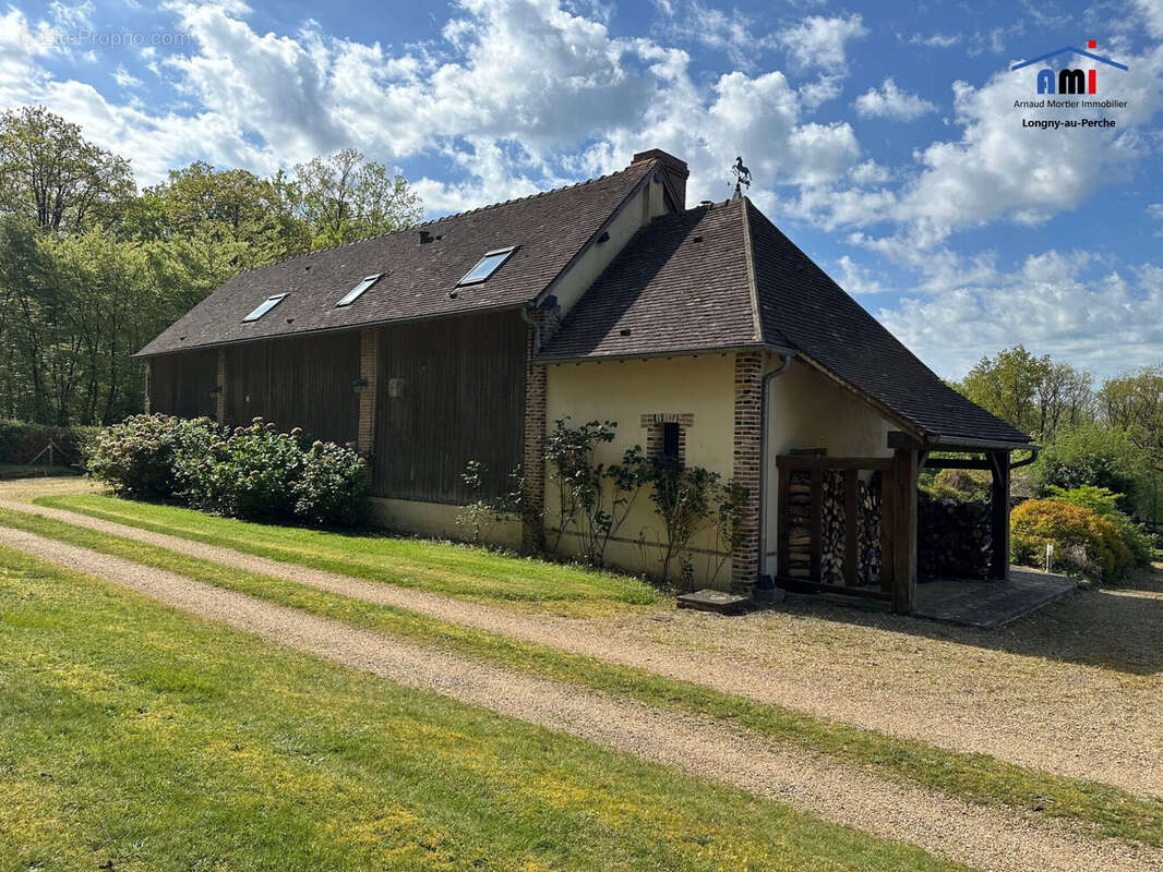 Maison à LONGNY-AU-PERCHE