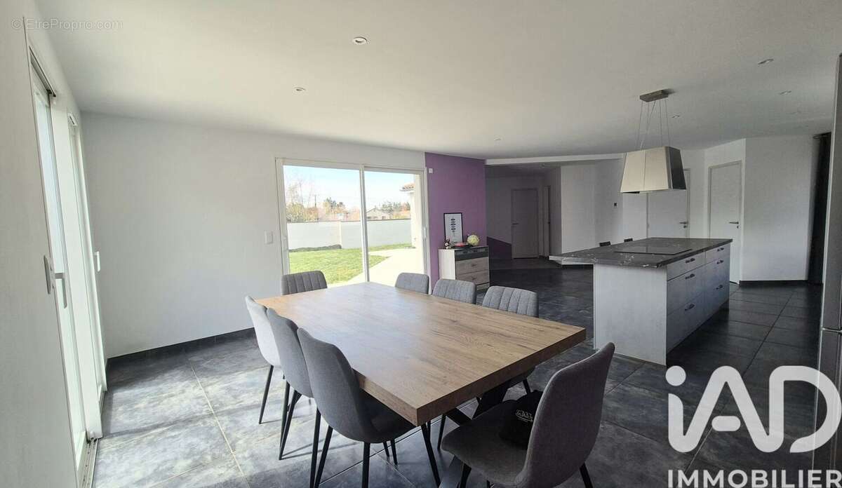 Photo 4 - Maison à ANDREZIEUX-BOUTHEON