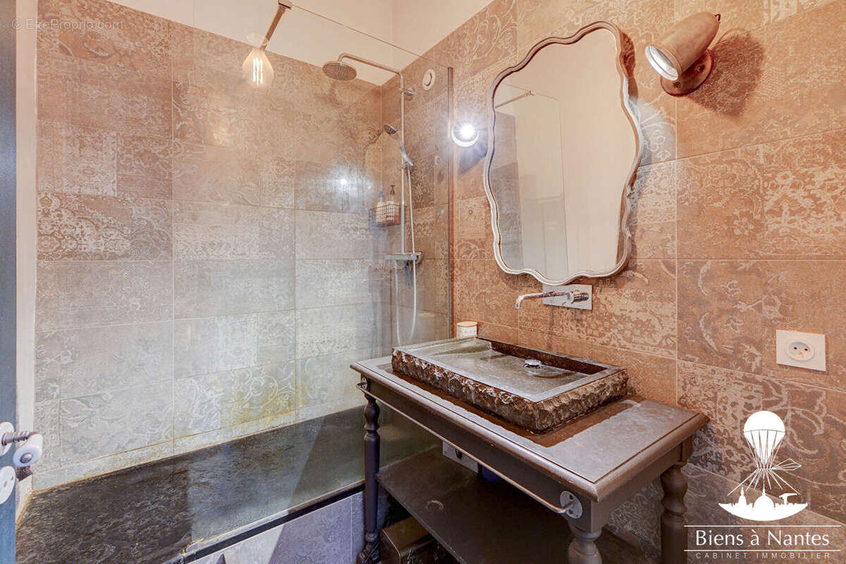 Appartement à NANTES