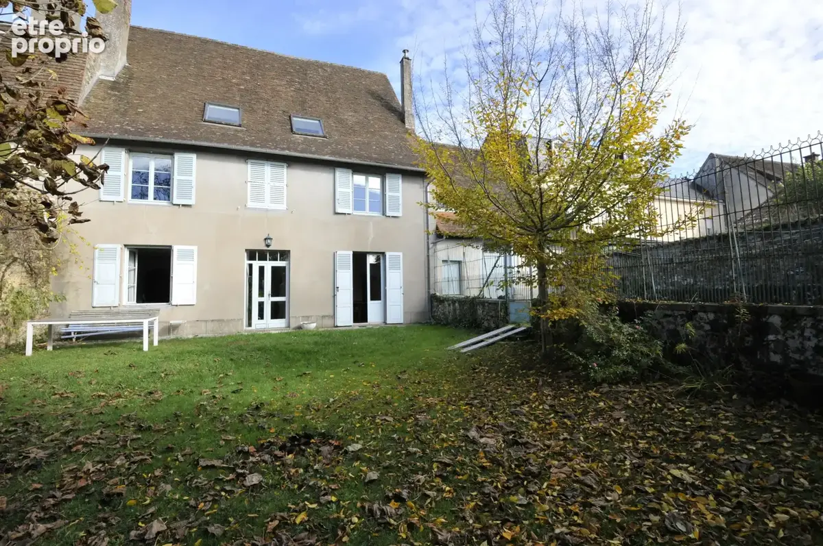 Maison de Maitre au coeur du Village de Pierre-Buffière - photo 17
