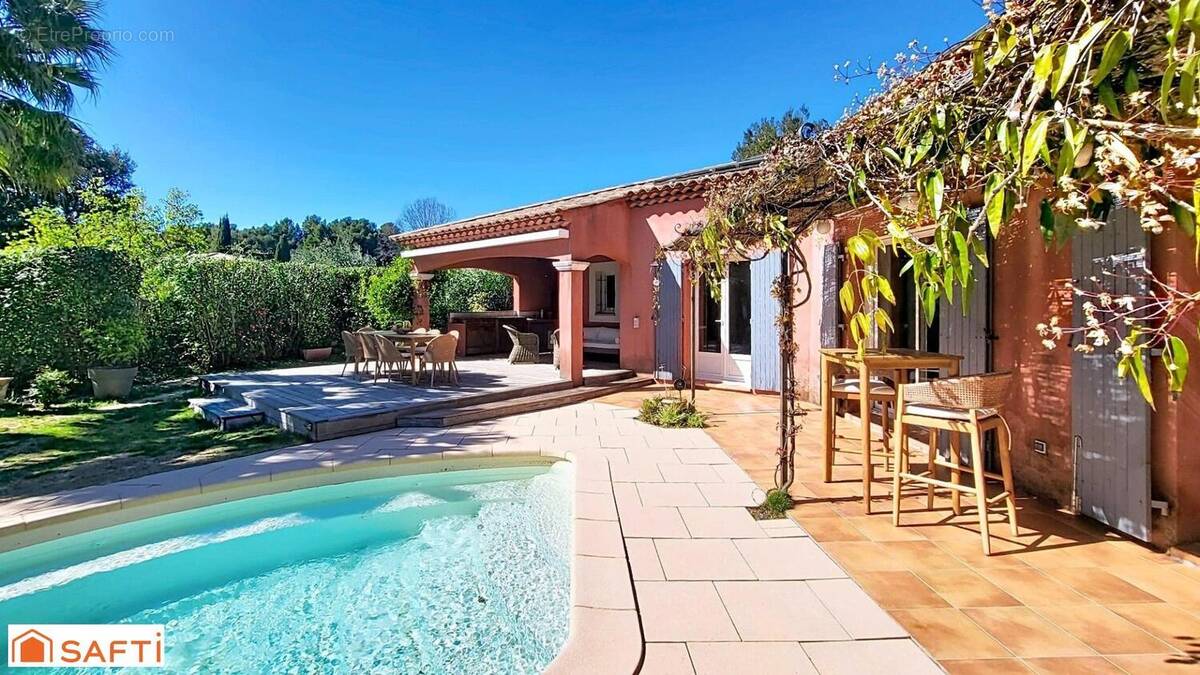 Photo 1 - Maison à LE BEAUSSET