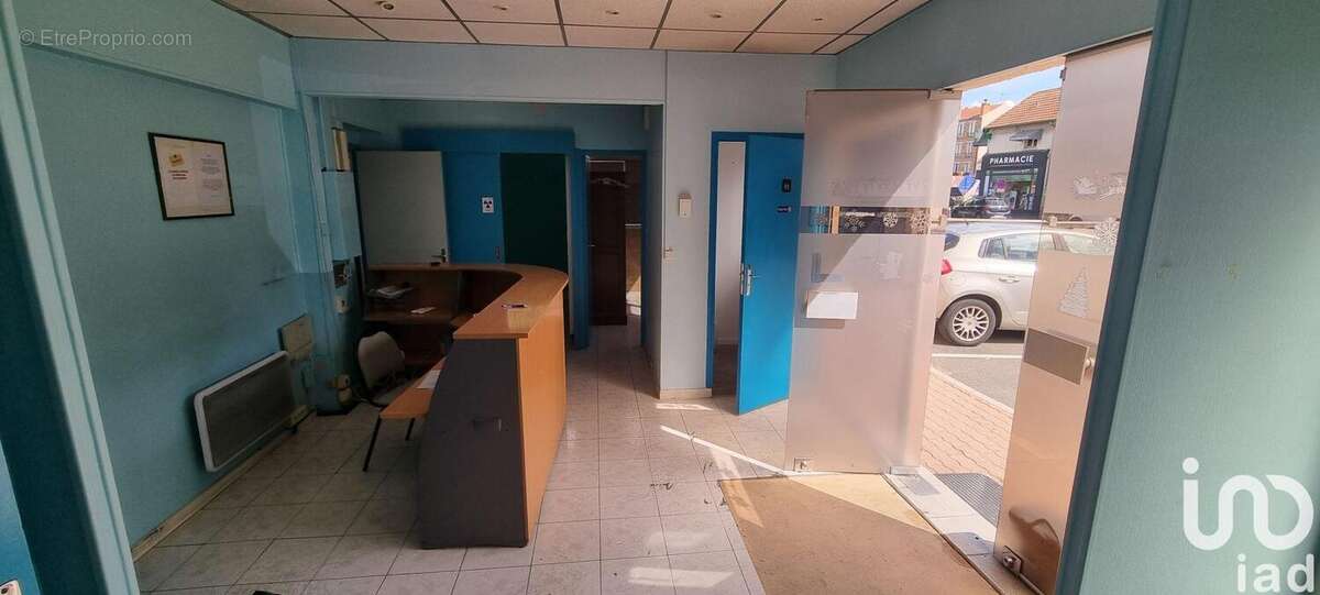 Photo 3 - Commerce à CONFLANS-SAINTE-HONORINE
