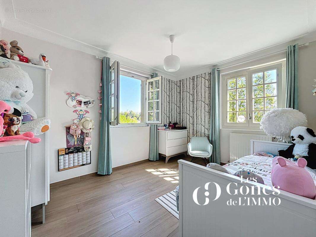 Maison à FRANCHEVILLE