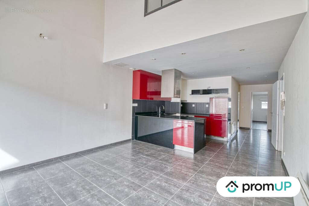 Maison à SALLES-D&#039;AUDE