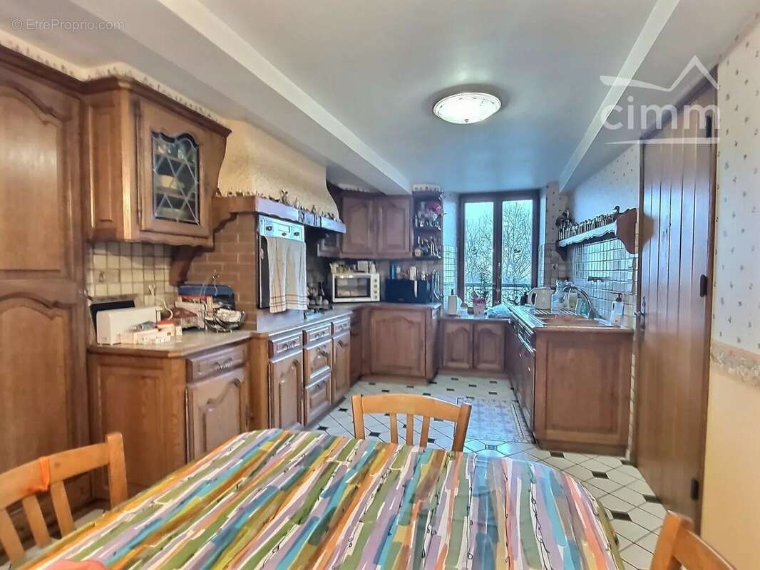 Maison à LE CHEYLAS