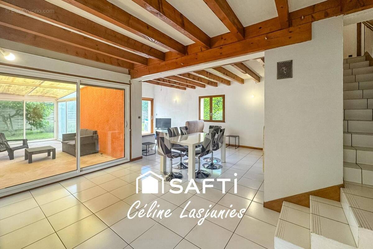 Photo 1 - Maison à BLANQUEFORT