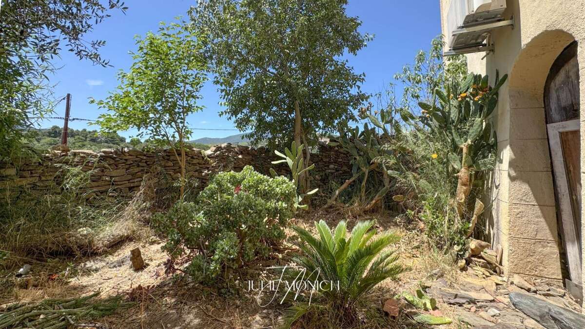 Appartement 2 chambres, caves, jardin - photo 17