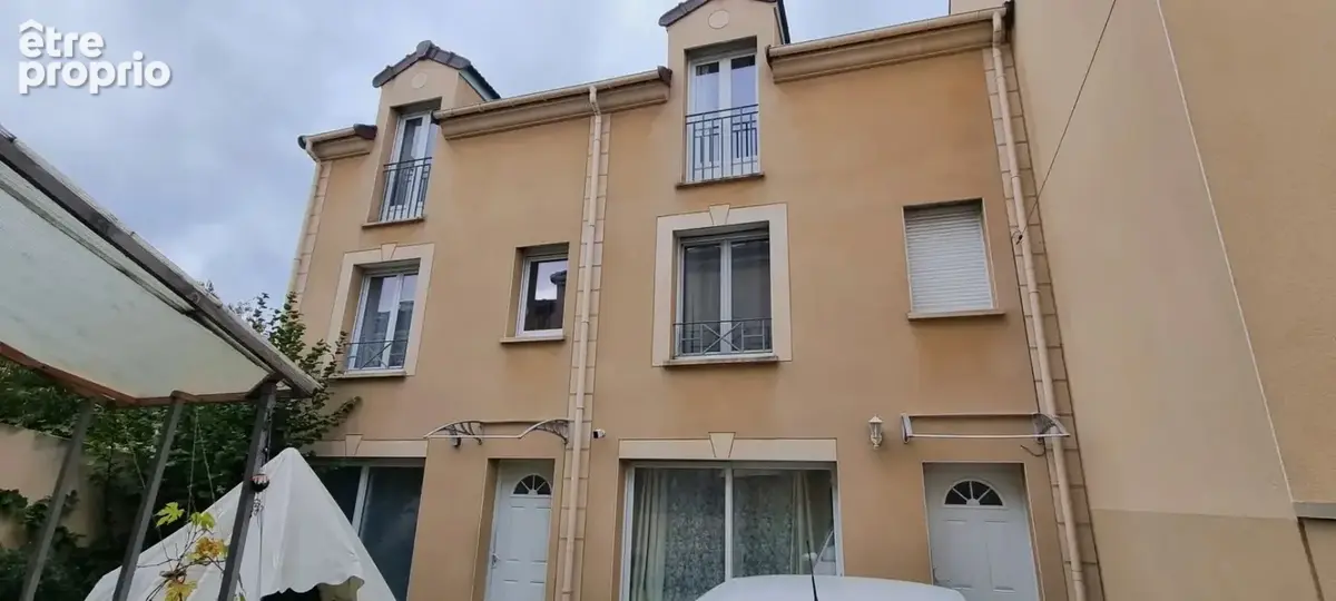 Stains secteur Avenir - photo 2
