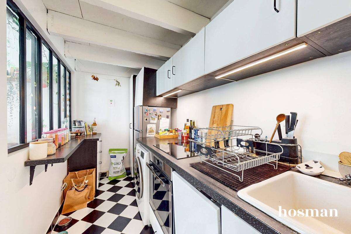 Appartement à PARIS-11E