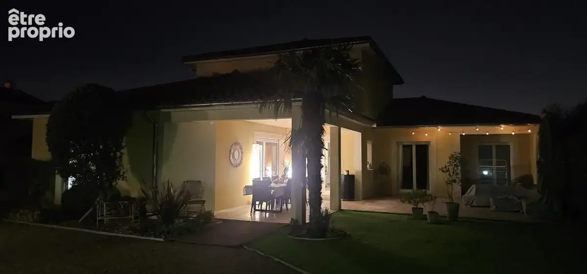 Maison 6 pièces Corbas - 720000 € - photo 7