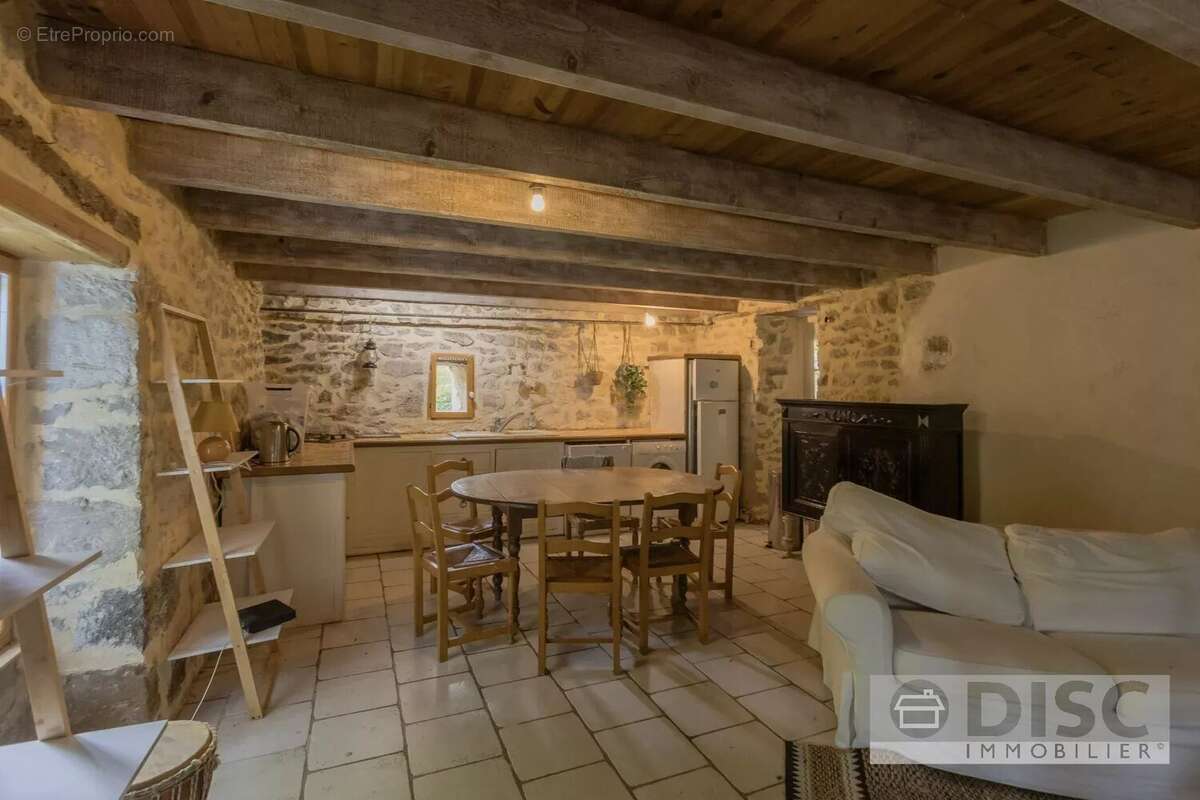 Maison en pierre avec jardin à quelques minutes de Penne - photo 4
