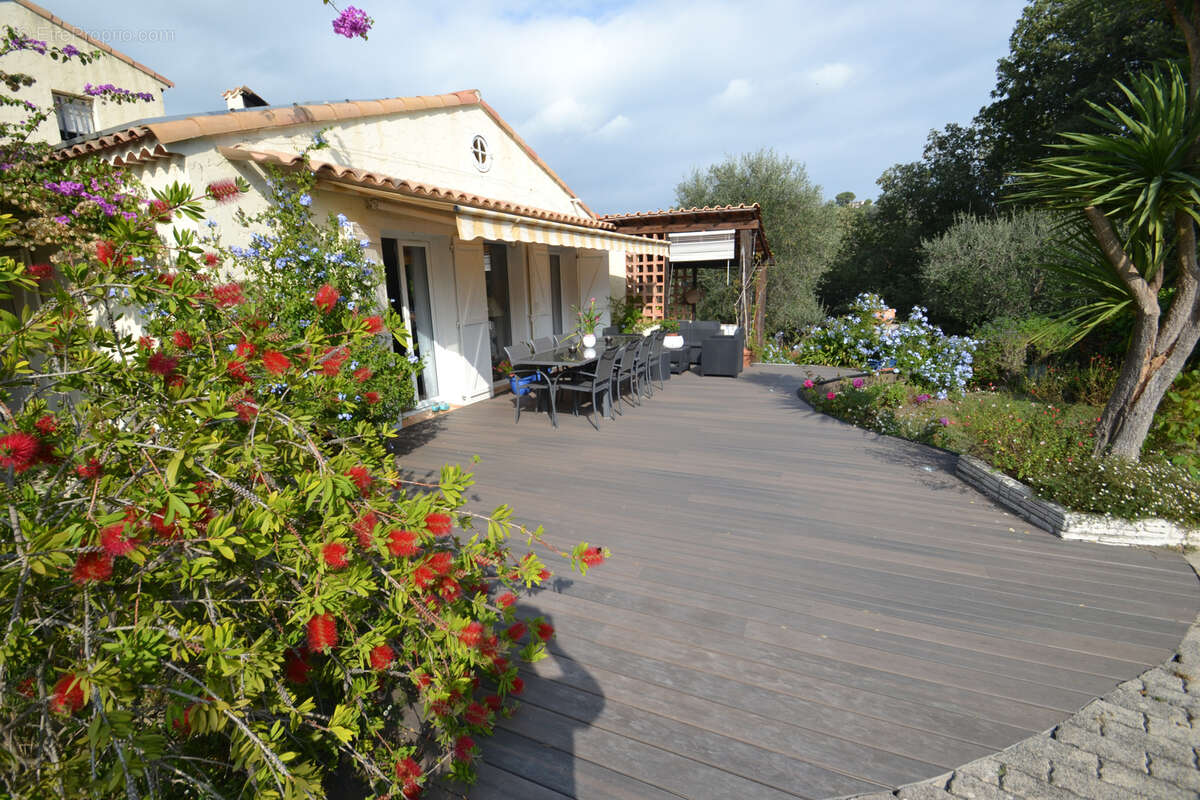 Autre à BIOT