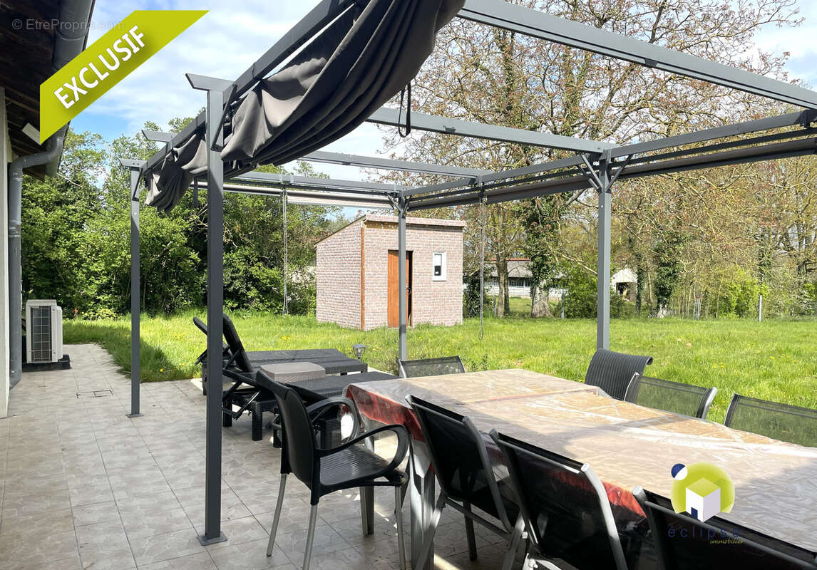 Maison à MONTREVEL-EN-BRESSE