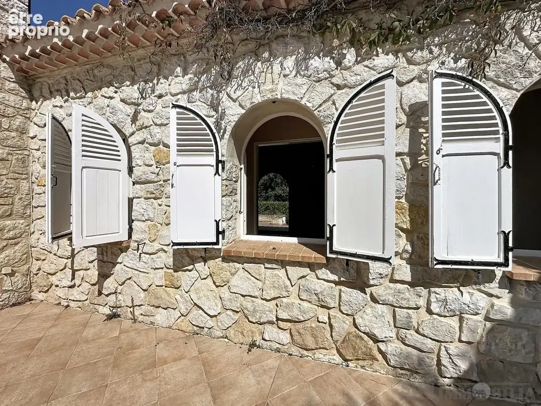 Maison 7 pièces 230 m² à vendre à La Gaude (06610) - photo 3