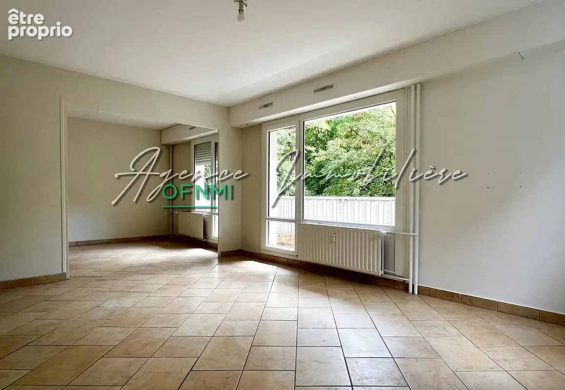 St étienne, la résidence du parc, élégant t5 avec balcon, cave et places de parking privatives. - photo 6