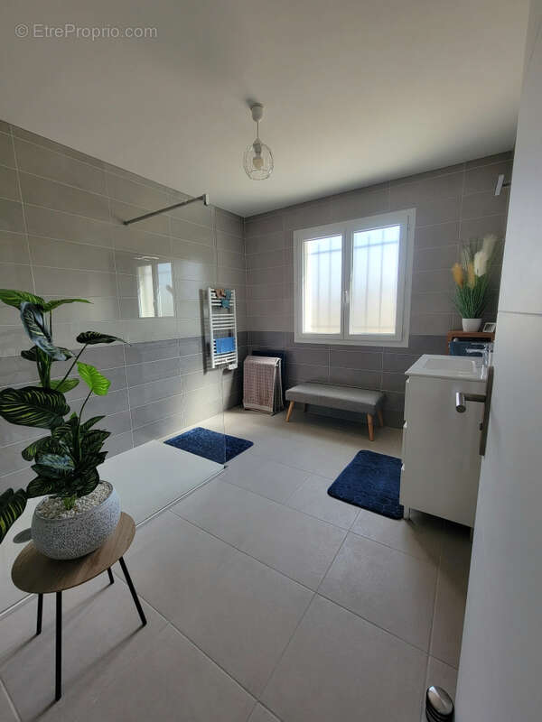 Construction neuve 2 chambres sur grand terrain toutes garanties - photo 8