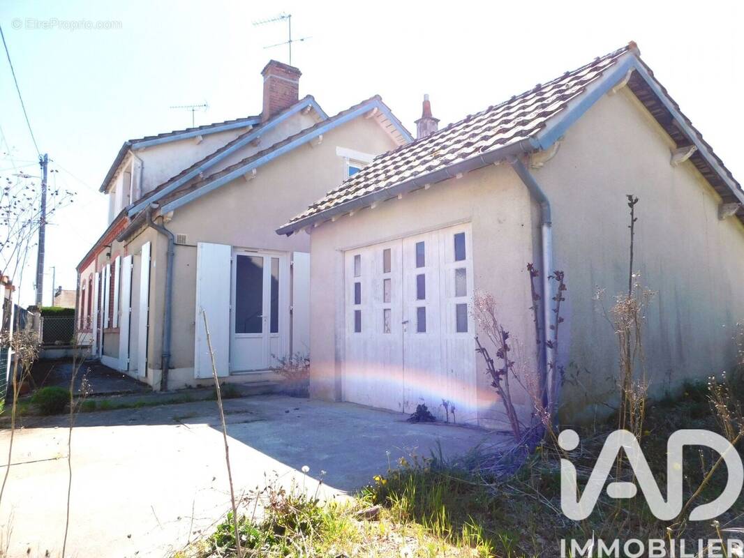 Photo 1 - Maison à SALBRIS