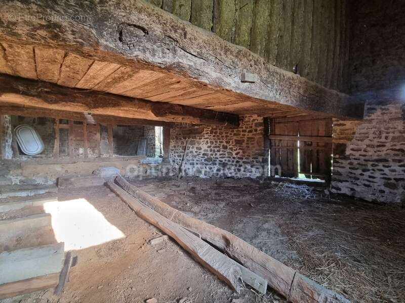  exclusivité – rare à la vente ! bâtisse à vendre - photo 4