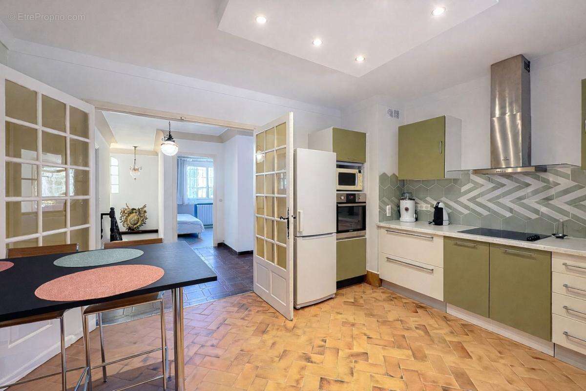 Appartement à MOUGINS