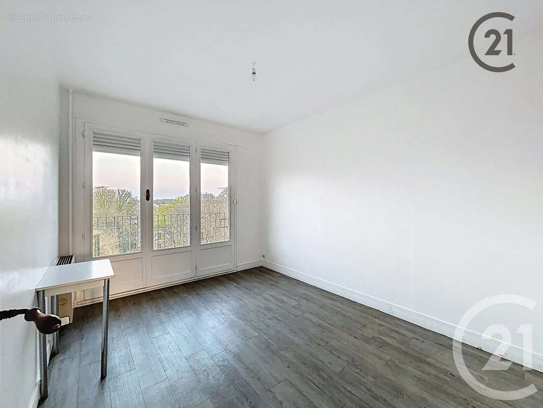 Appartement à MONTEREAU-FAULT-YONNE