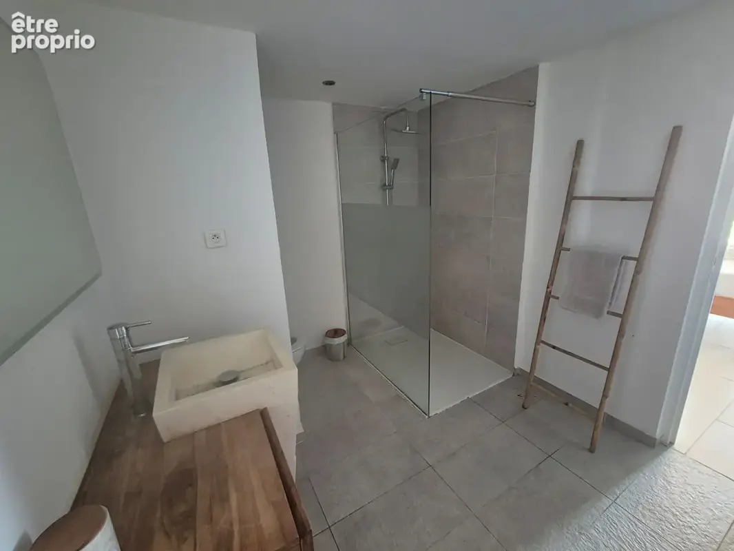 A vendre : Appartement T2 vue sur mer au Diamant - photo 3