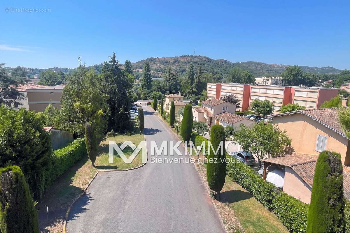 Appartement à VILLENEUVE-LOUBET