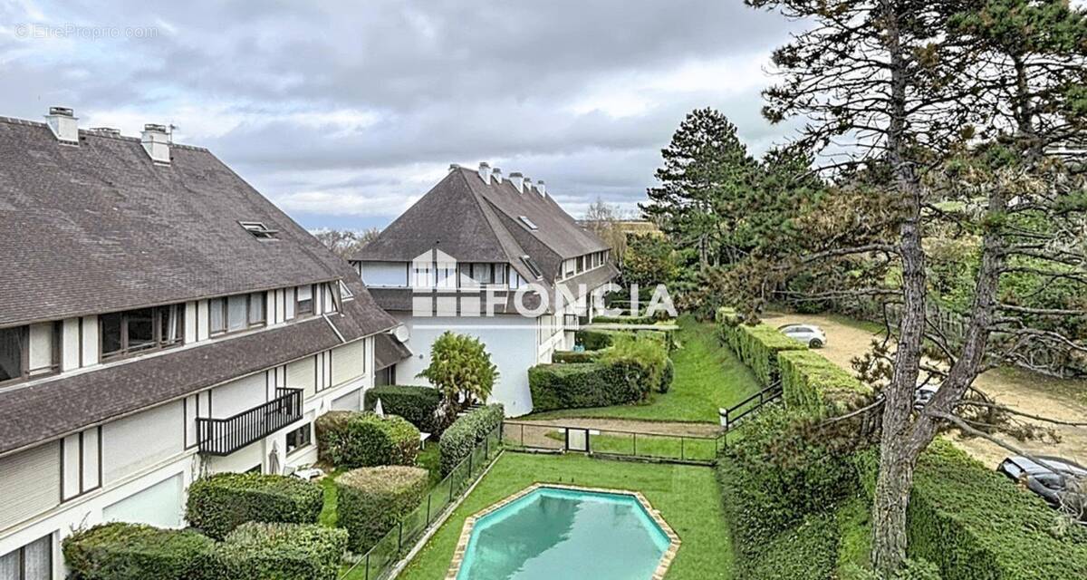 Appartement à BENERVILLE-SUR-MER