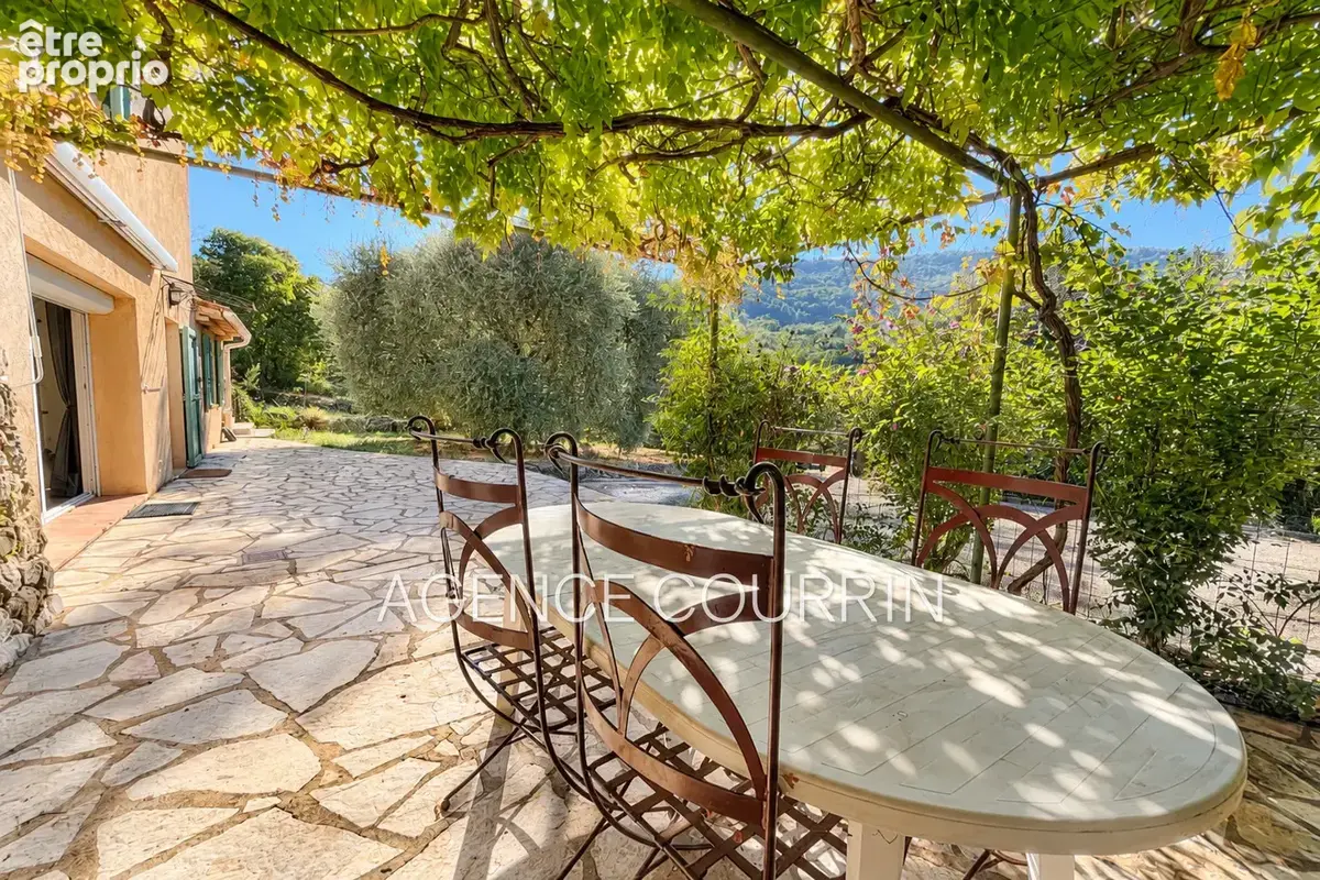 Maison 9 pièces 217 m² à vendre à Le Bar-Sur-Loup (06620) - photo 8