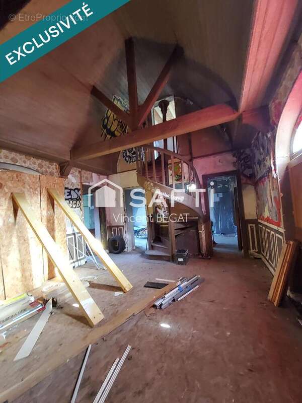 Photo 8 - Maison à VENEUX-LES-SABLONS