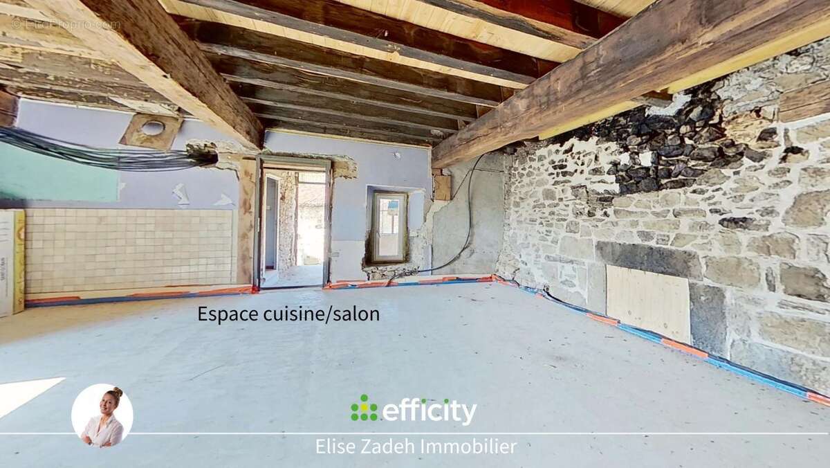 Maison 4 pièces 180 m² à vendre à Aveize (69610) - photo 4