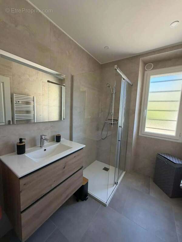 Appartement à LA TURBIE