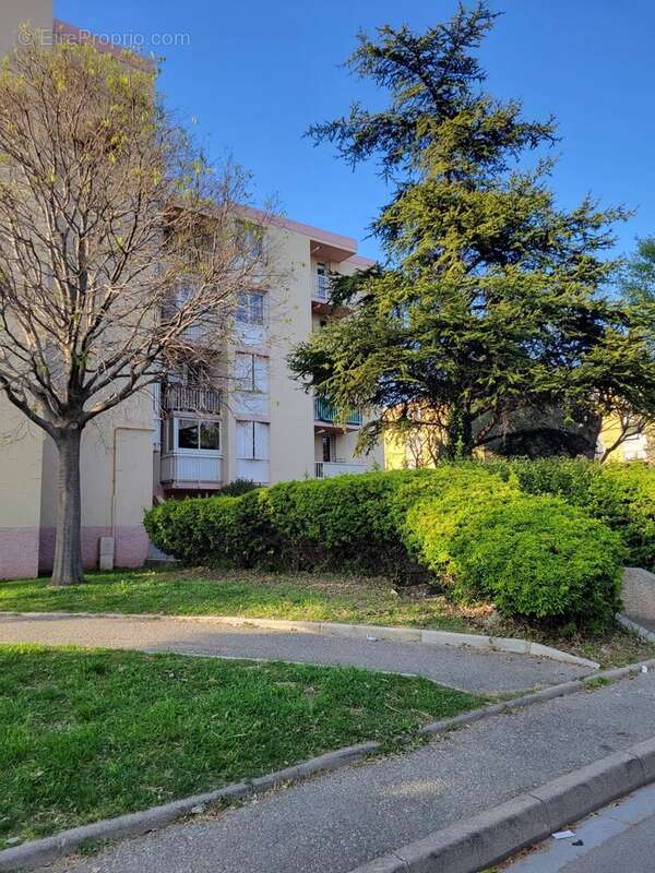 Appartement à MARIGNANE