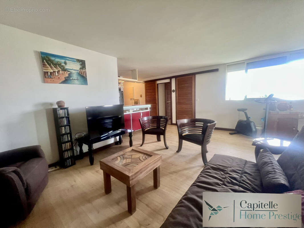 Appartement à LE GOSIER