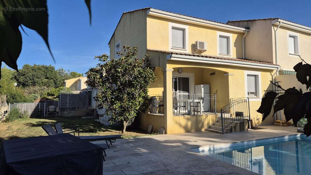 Maison à SUSSARGUES