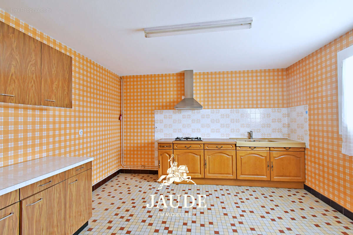 Maison à CLERMONT-FERRAND