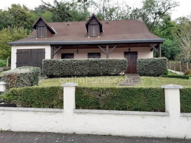 Maison à MAZANGE