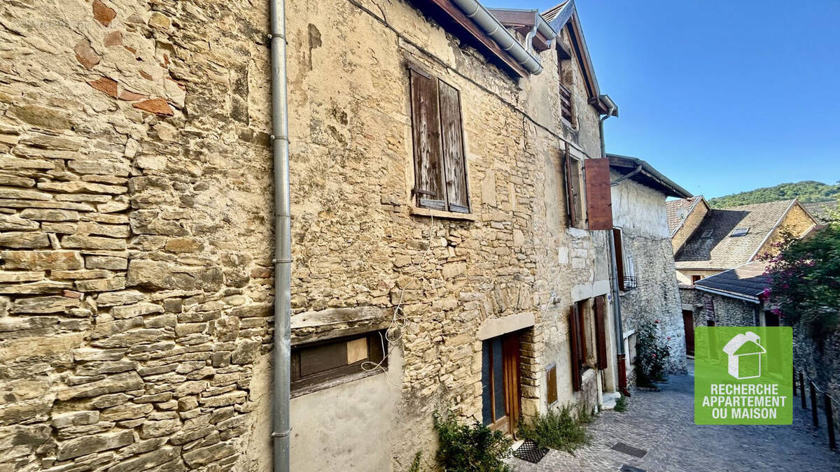 Maison à CREMIEU