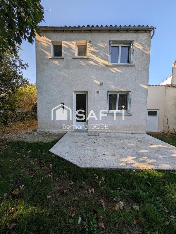 Photo 1 - Maison à RUFFEC
