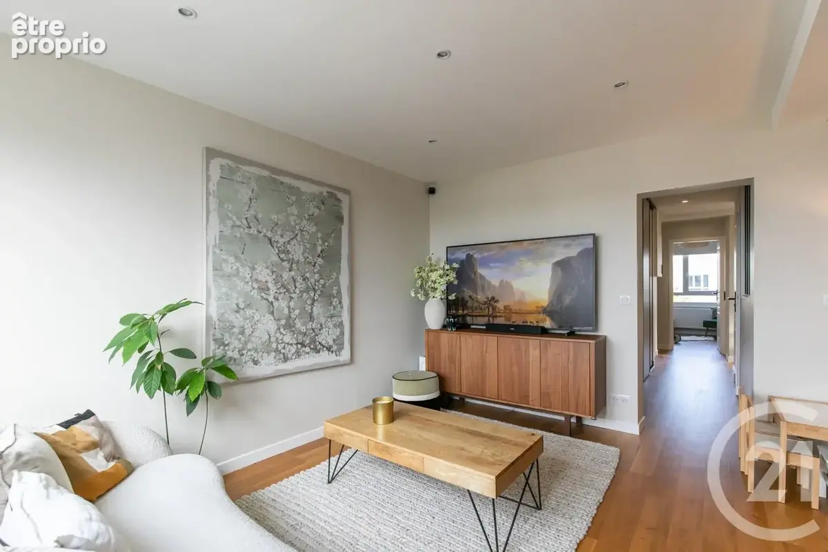 Appartement 4 pièces 67 m² à vendre à Joinville-Le-Pont (94340) - photo 2