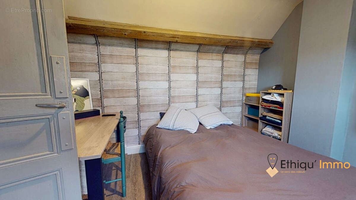 Maison à SAINTE-SAVINE