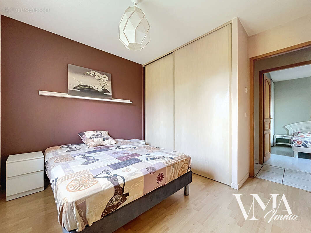 Maison à GREZIEU-LA-VARENNE