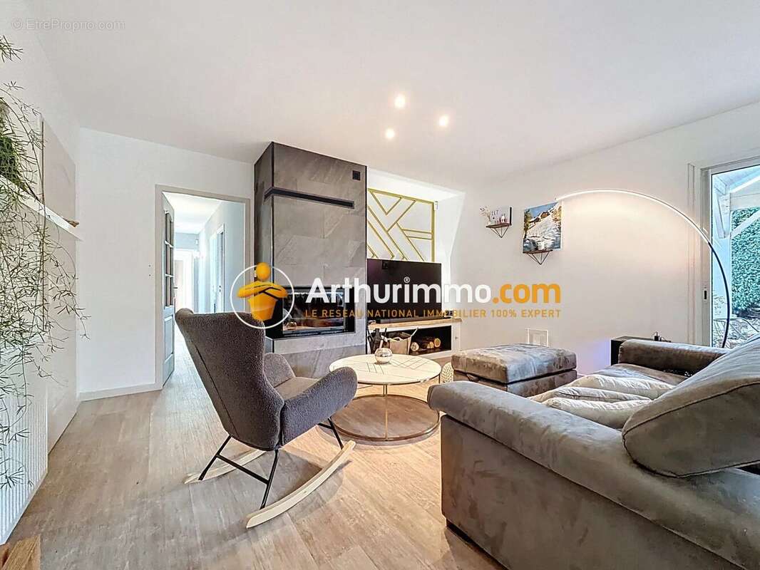 Maison à BOURGOIN-JALLIEU