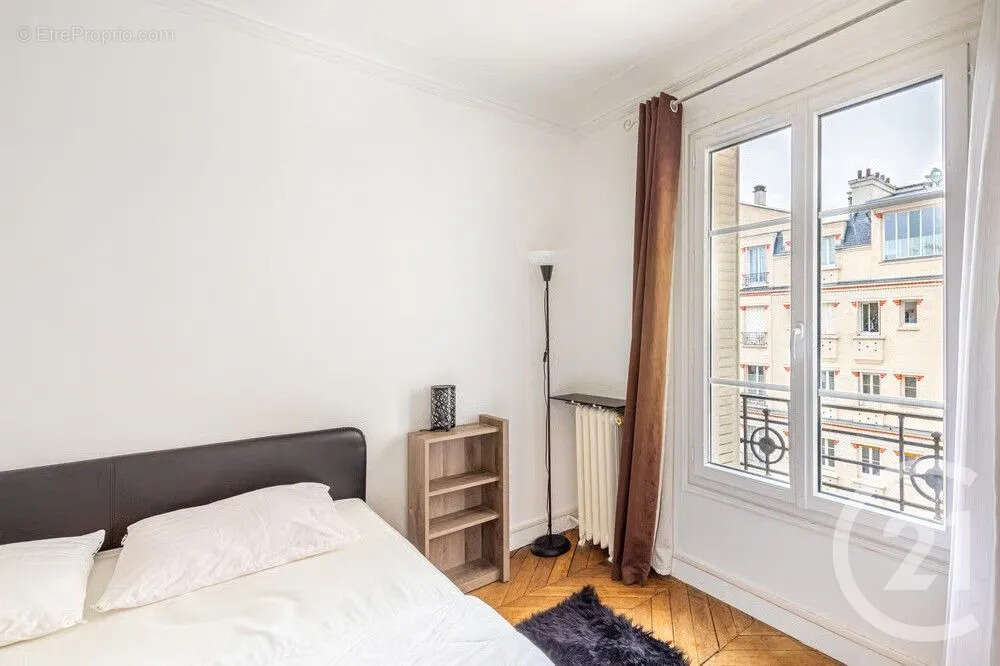 Appartement 44 m² à Paris-14e  - photo 9