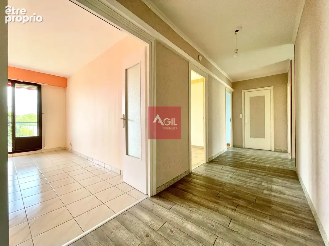 Appartement à ECHIROLLES