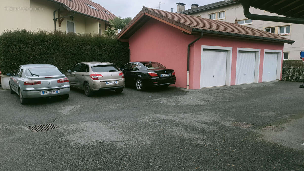 Maison mitoyenne albens centre entrelacs - photo 5