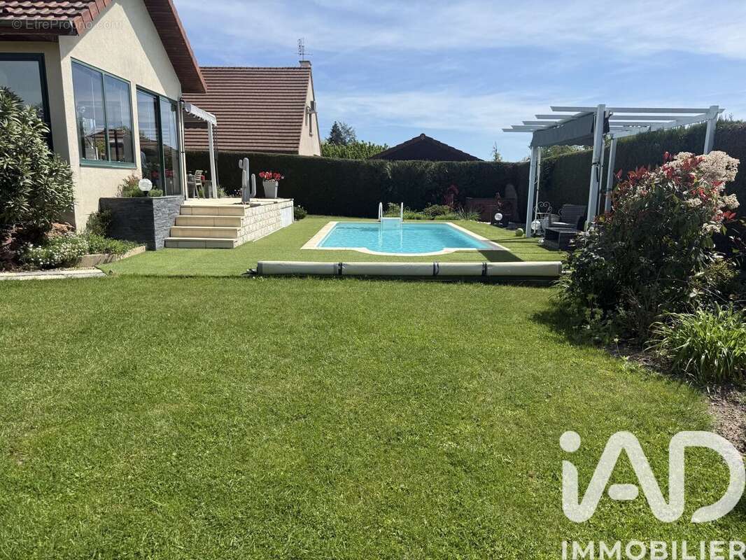 Photo 3 - Maison à BOURBON-LANCY