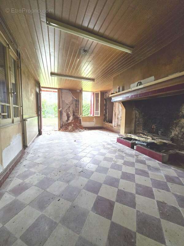 combre - Maison à BELHADE